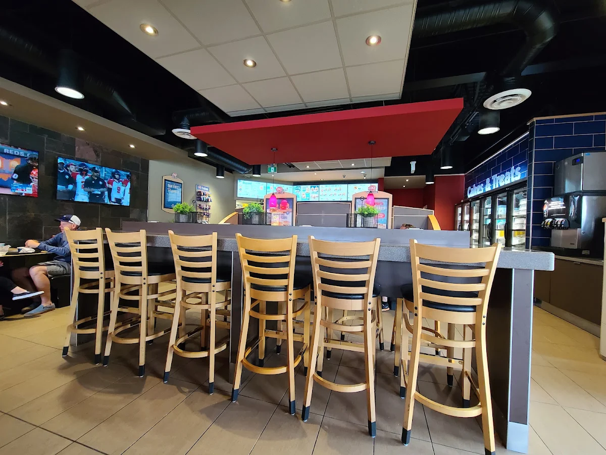 Vibe, Dairy Queen Grill & Chill