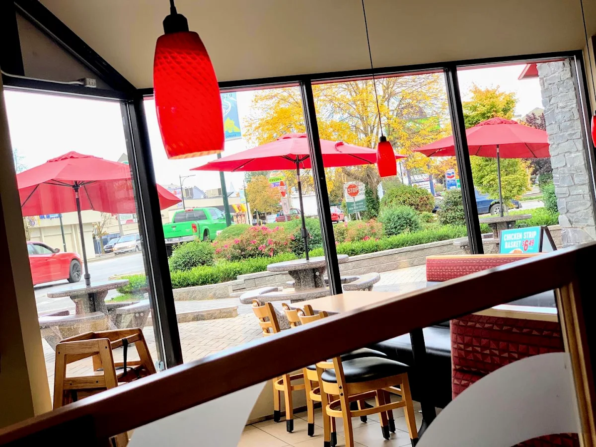 Vibe, Dairy Queen Grill & Chill