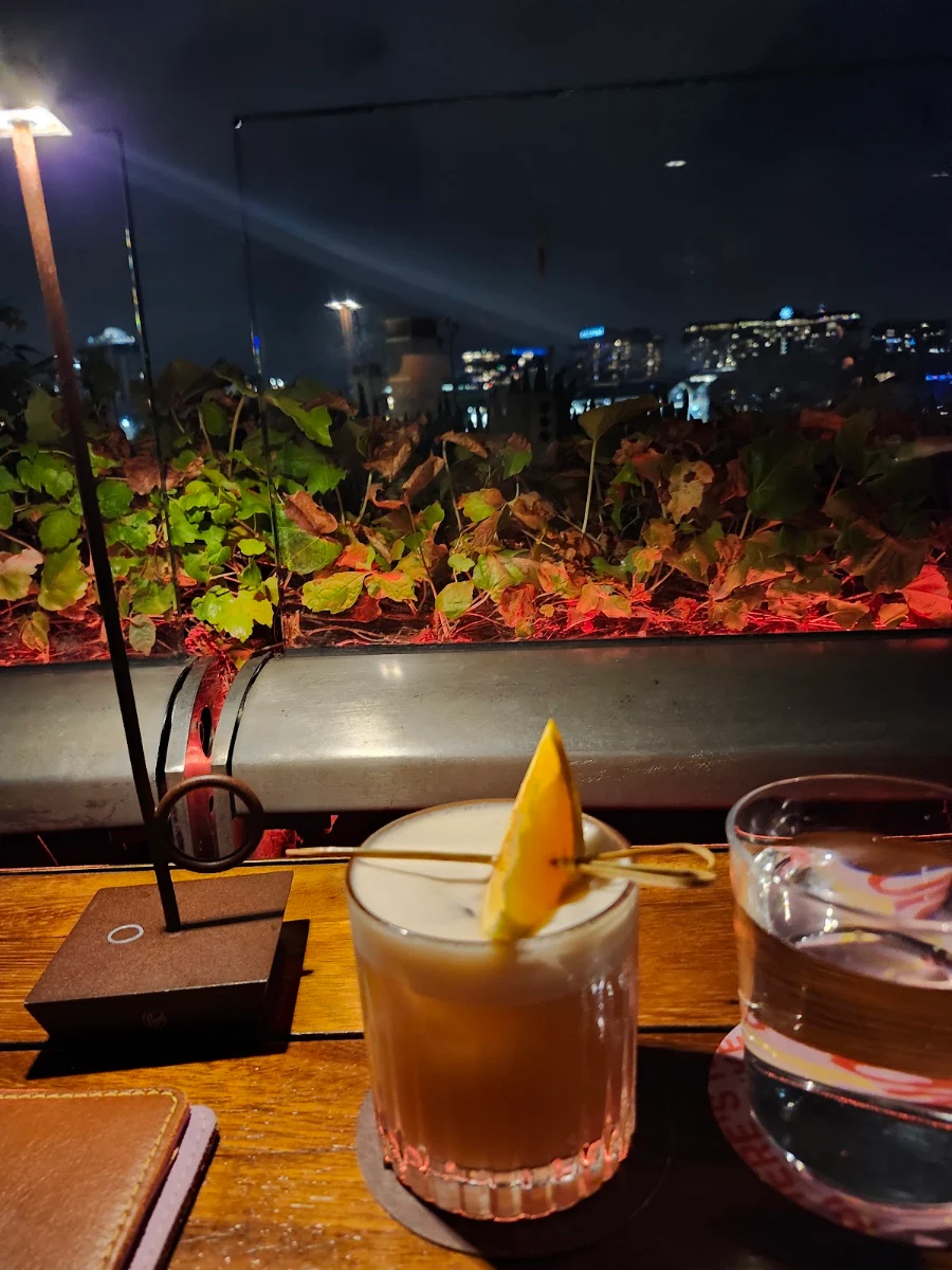Food & drink, Smoke Bar