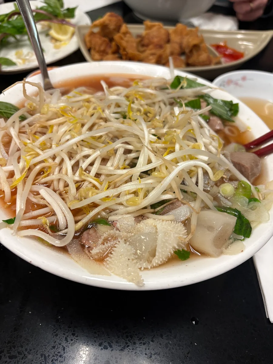 Food & drink, Pho Binh Minh