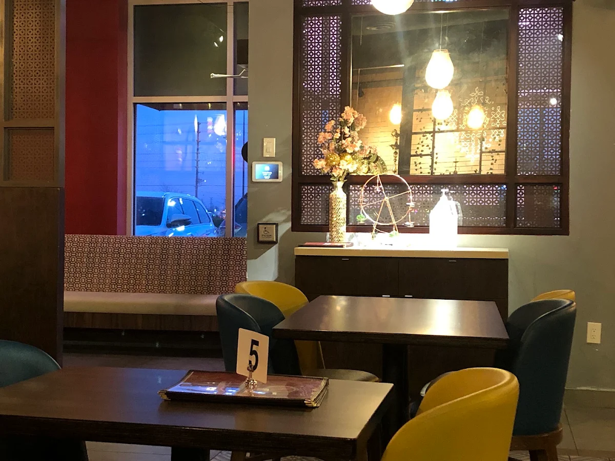 Vibe, Annalakshmi Mississauga - South Indian Vegetarian Restaurant