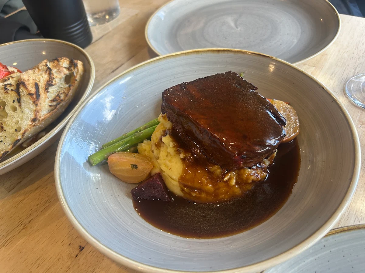 Food & drink, Lakeside Chophouse & Wine Bar