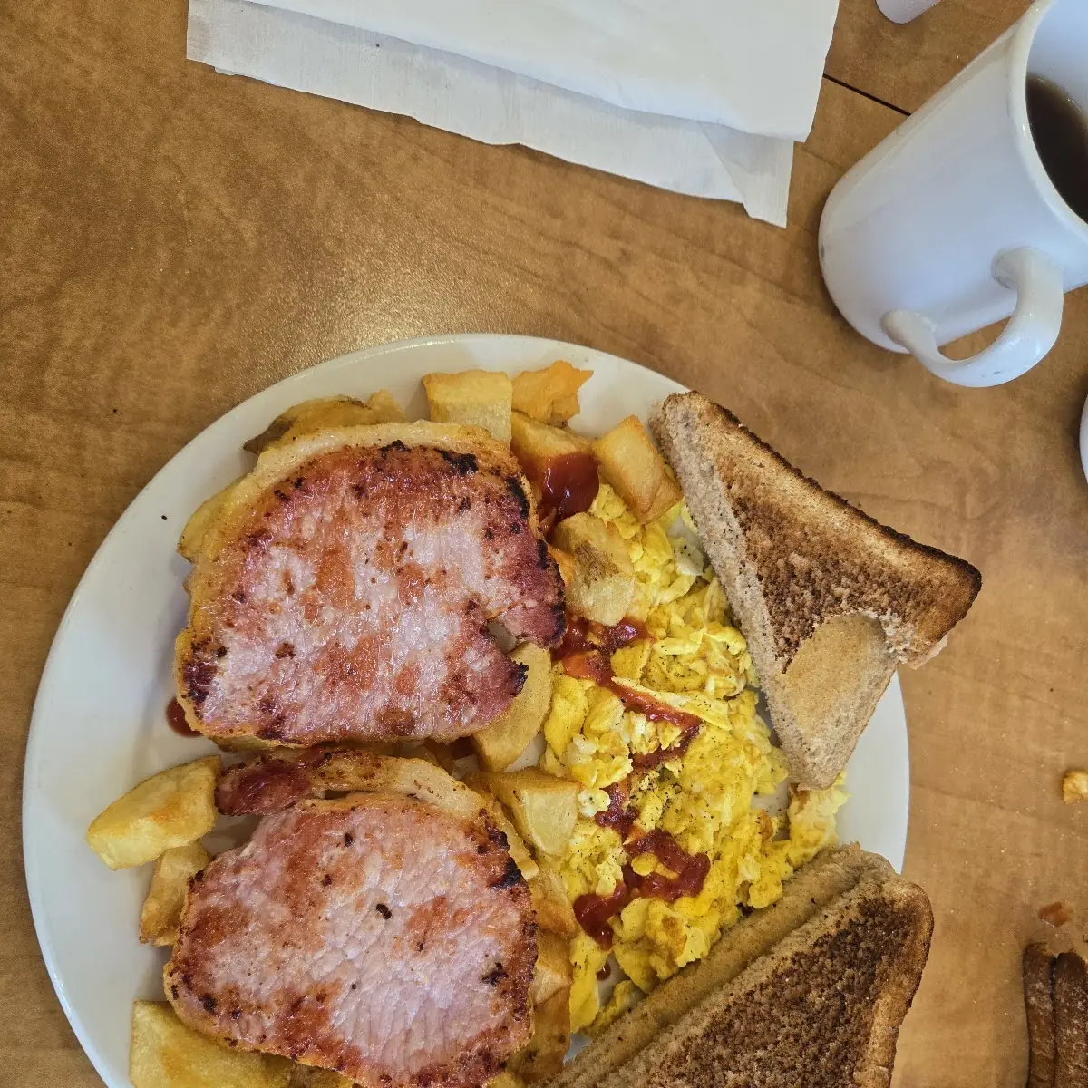 Food & drink, Sal's Family Restaurant