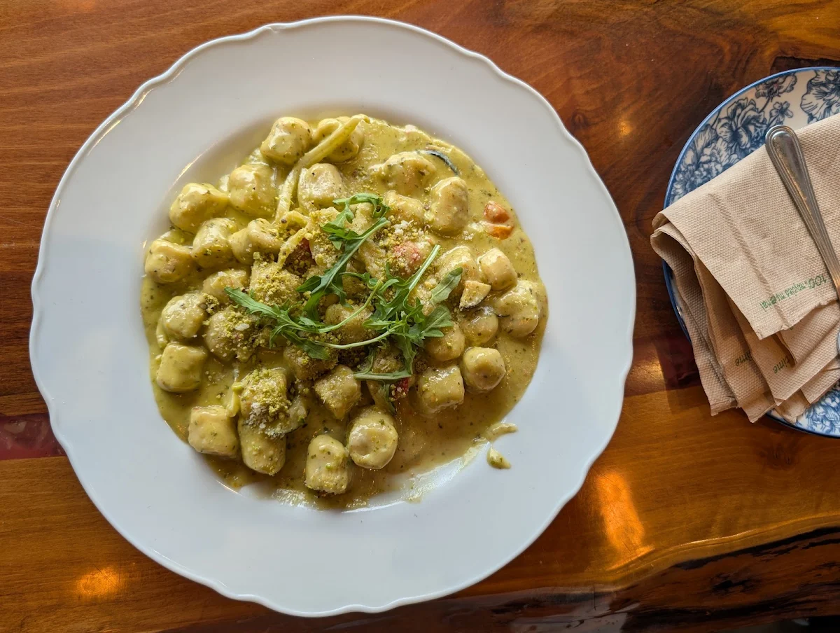 Food & drink photo 8