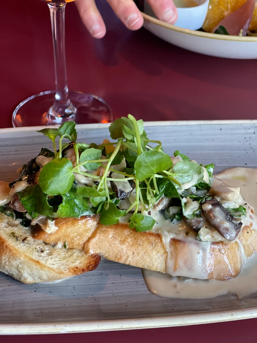 Food & drink photo 10