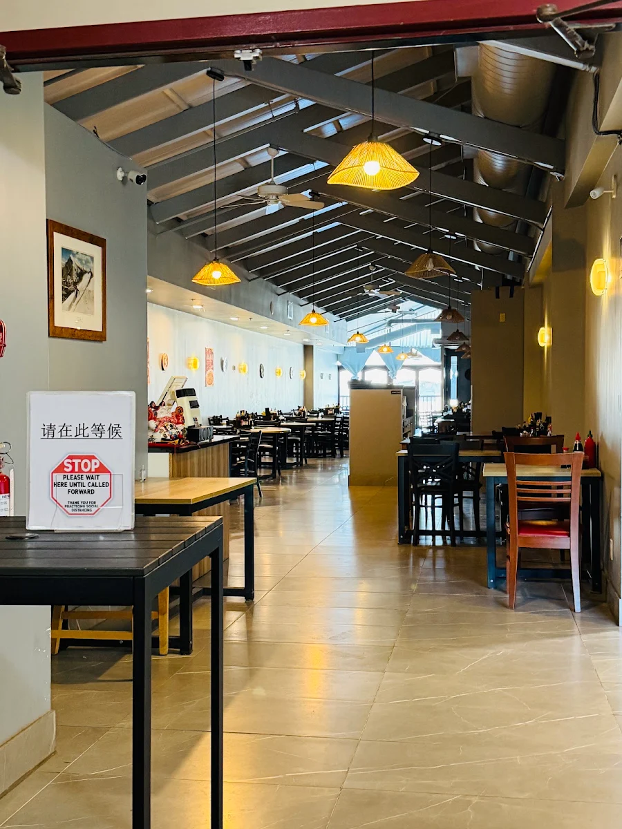 Vibe, pho house