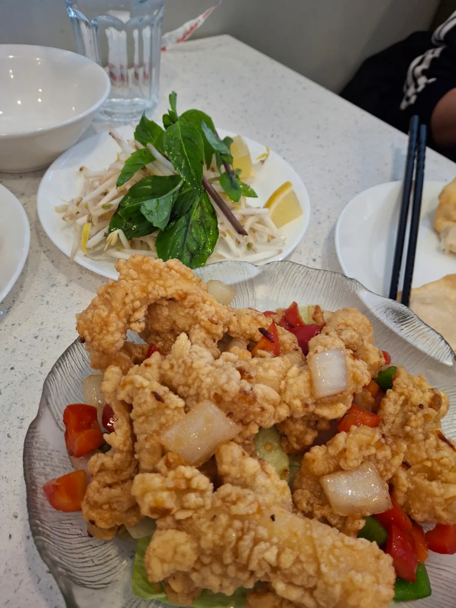 Food & drink, Rau Vietnamese Kitchen
