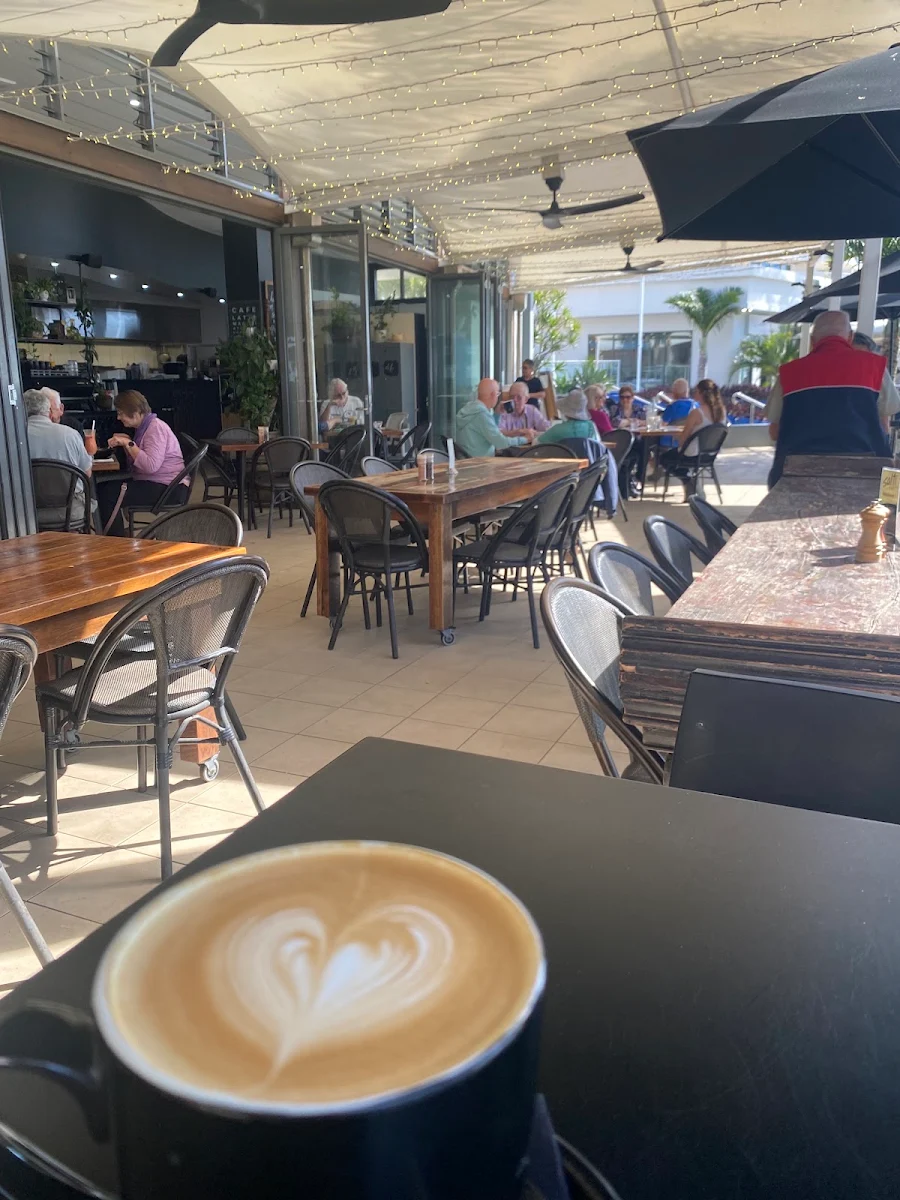 Food & drink, Salt Cafe Urangan