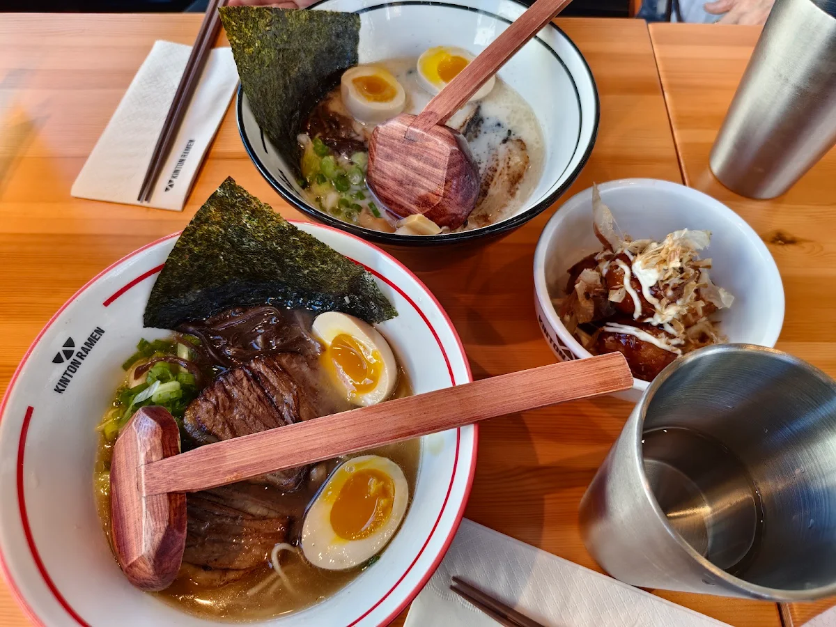 Food & drink, KINTON RAMEN MCARTHURGLEN DESIGNER OUTLET YVR