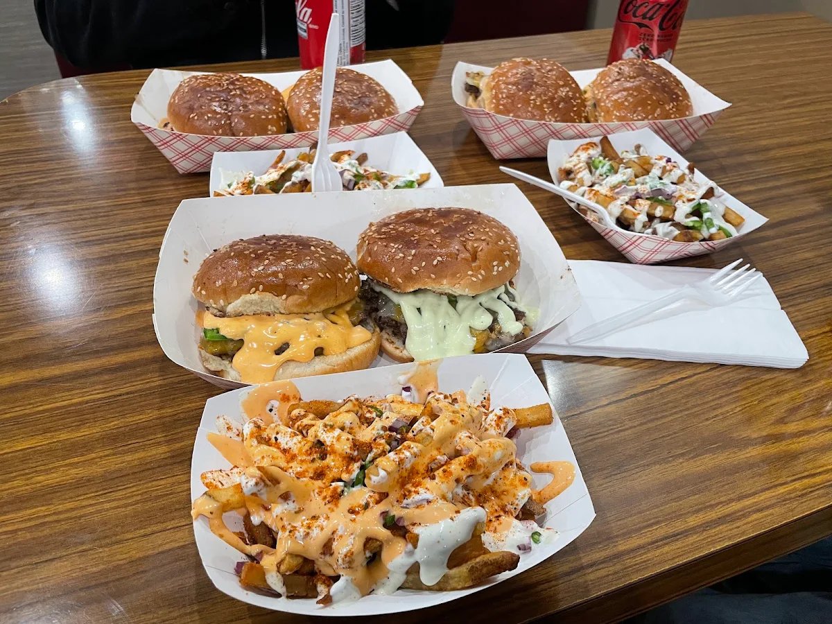 Food & drink, Pizza & Smash Burger