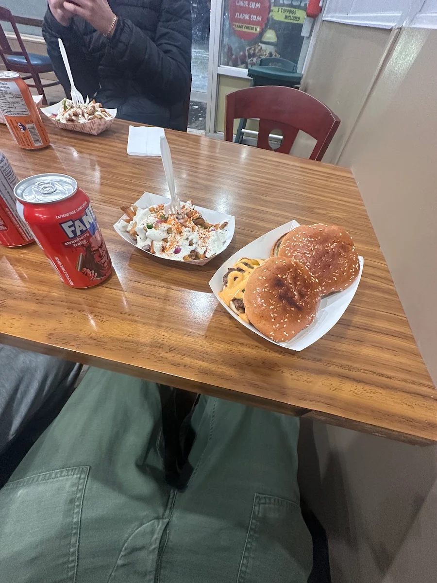 Food & drink, Pizza & Smash Burger
