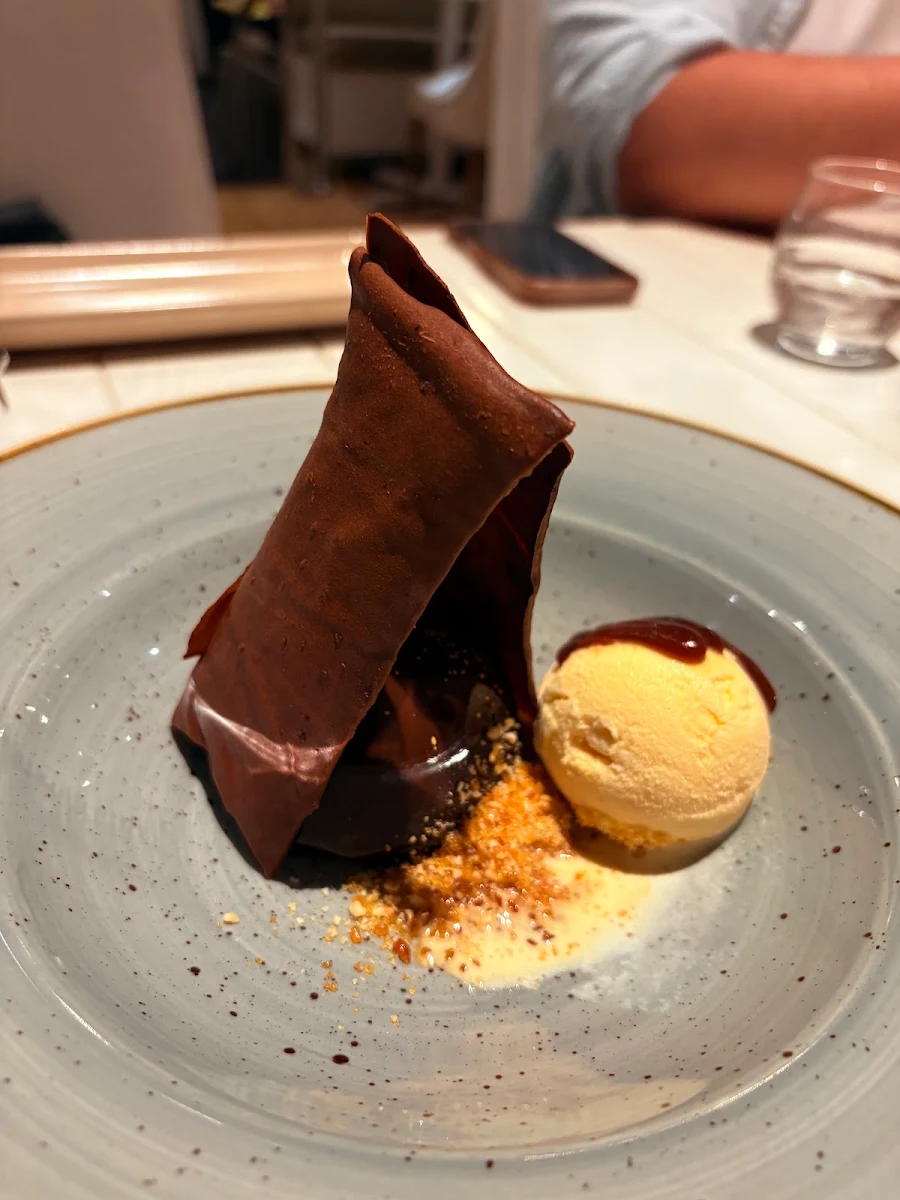 Food & drink, ABODE Bistro. Bar