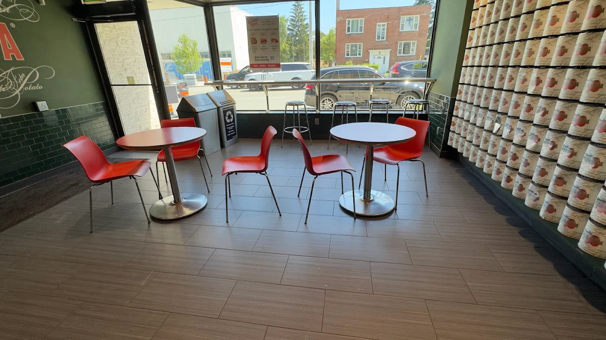 Vibe, Pizza Nova