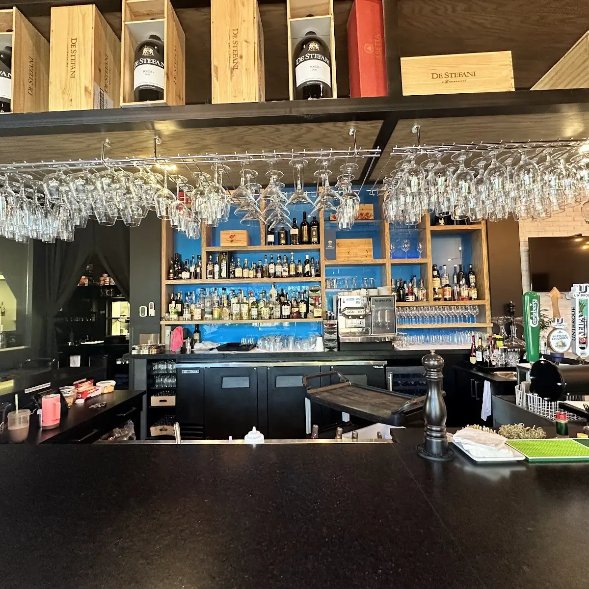 Vibe, Le Greg Bistro & Bar
