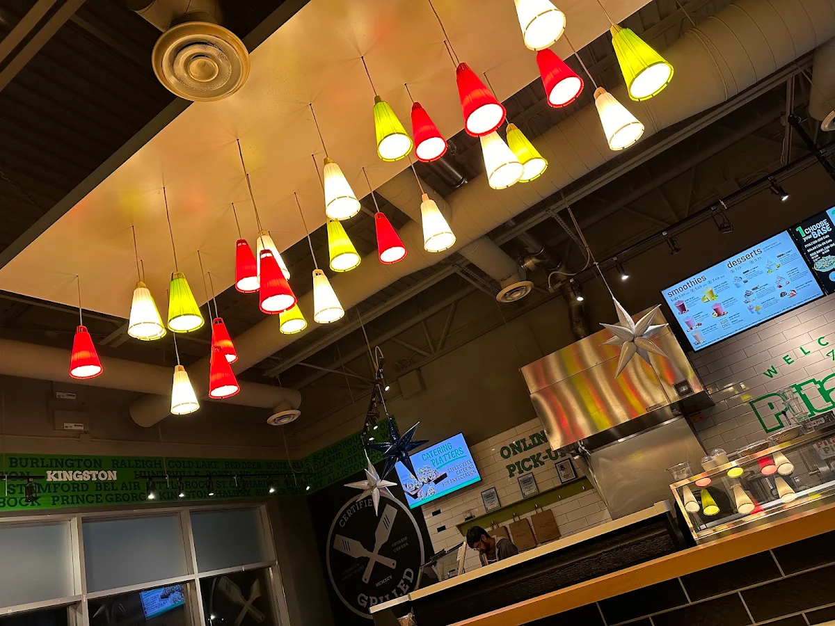 Vibe, Pita Pit - Empire Court