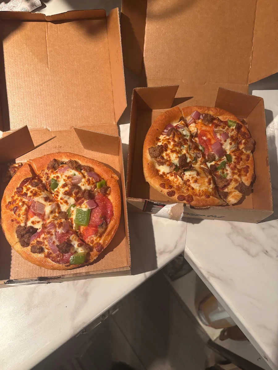 Food & drink, Pizza Hut