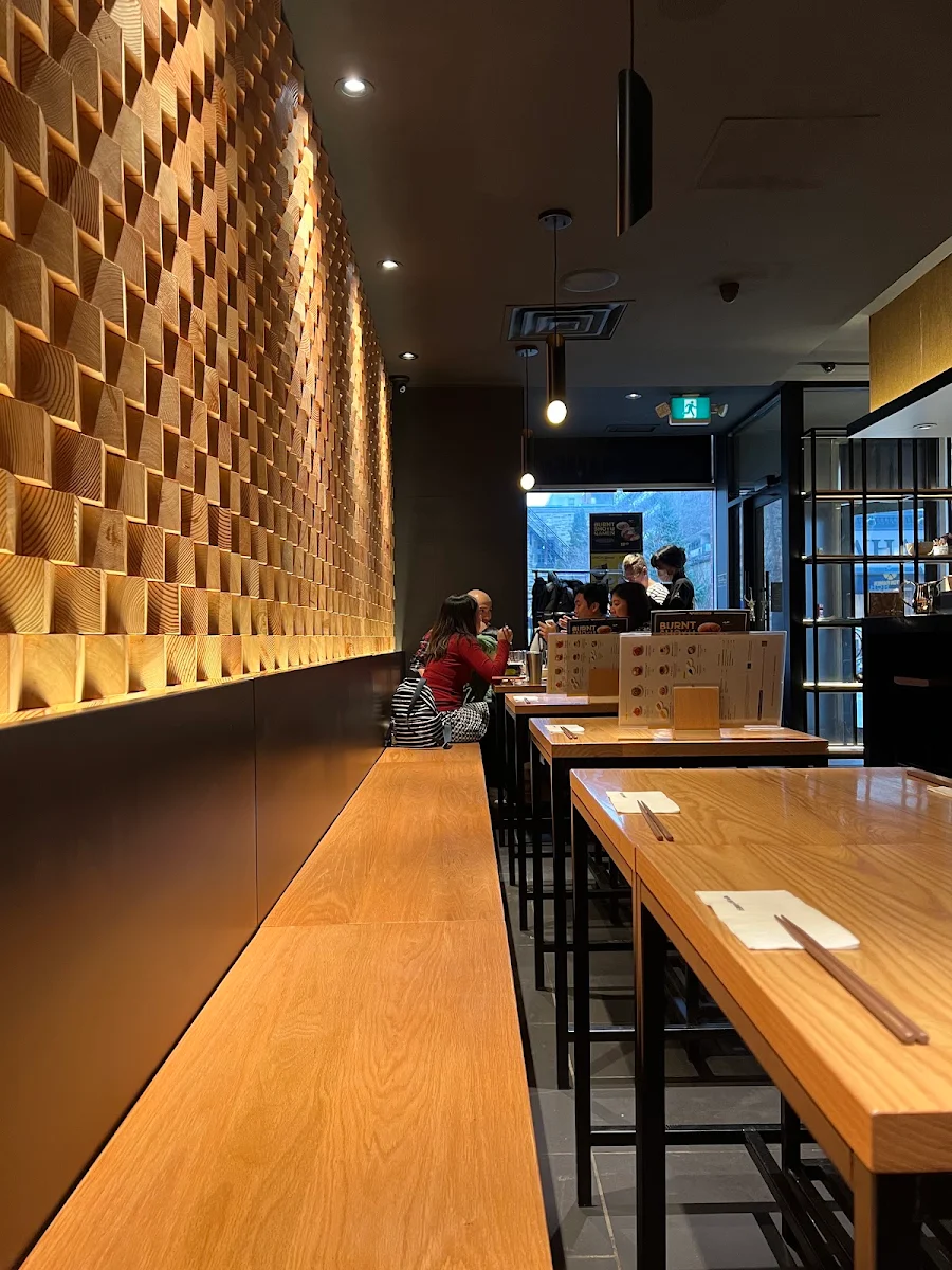 Vibe, KINTON RAMEN OTTAWA