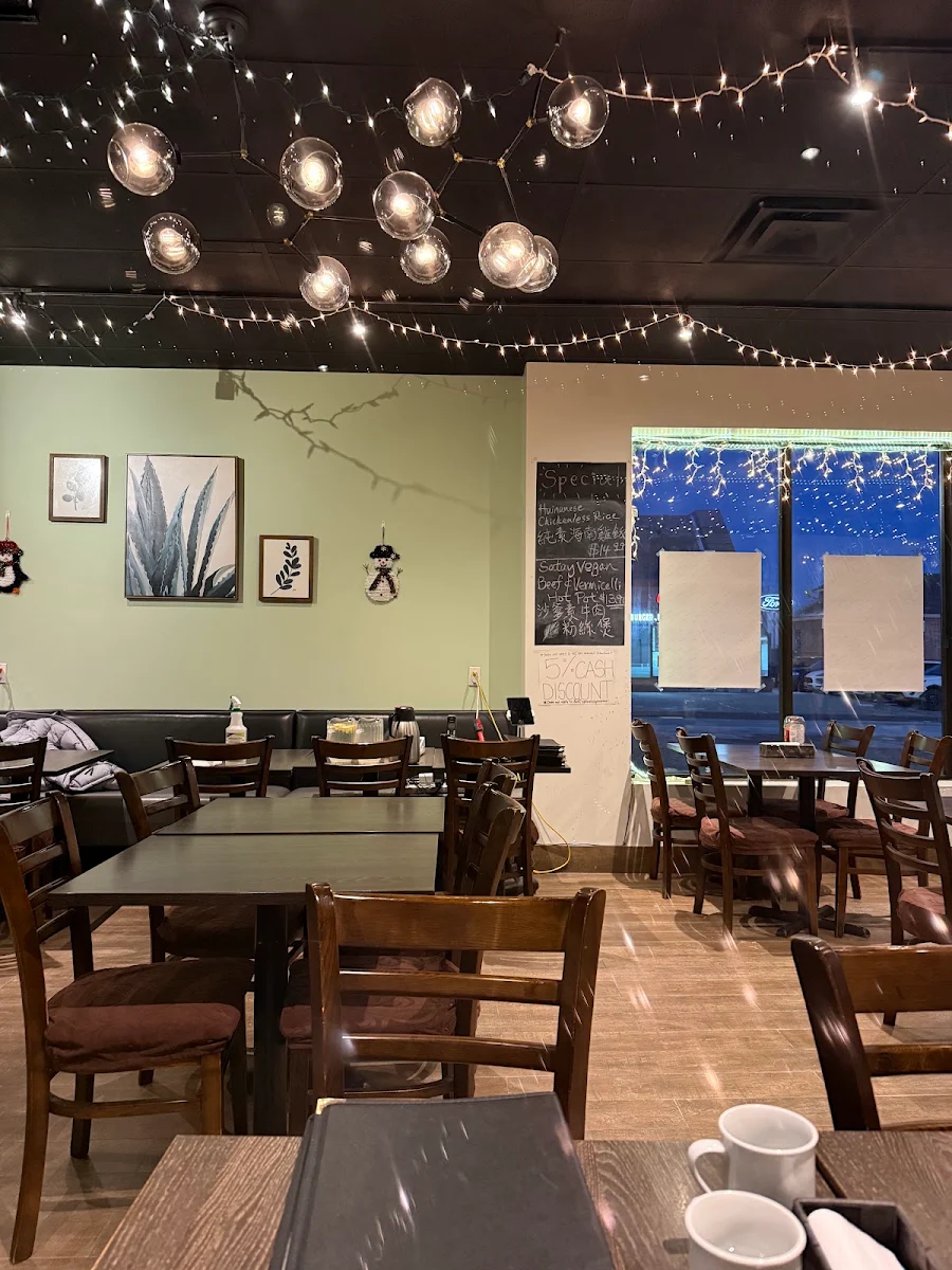 Vibe, Bo Tree Plant-Based Cuisine
