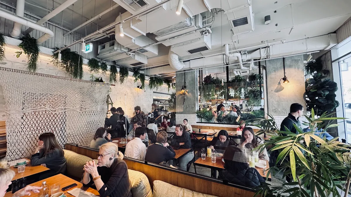 Vibe, Goodfields Eatery