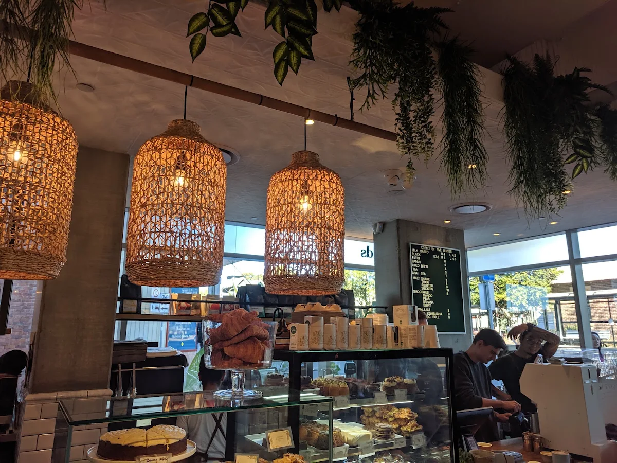 Vibe, Goodfields Eatery