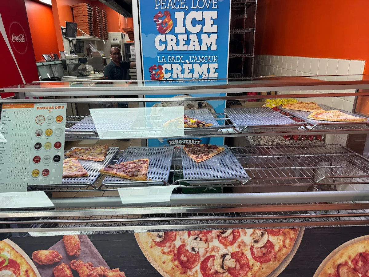 Vibe, Pizza Pizza