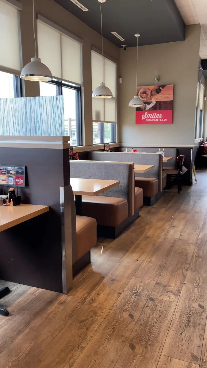 Vibe, IHOP