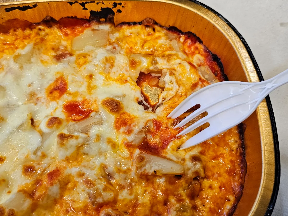Food & drink, Topper's Pizza — Stittsville