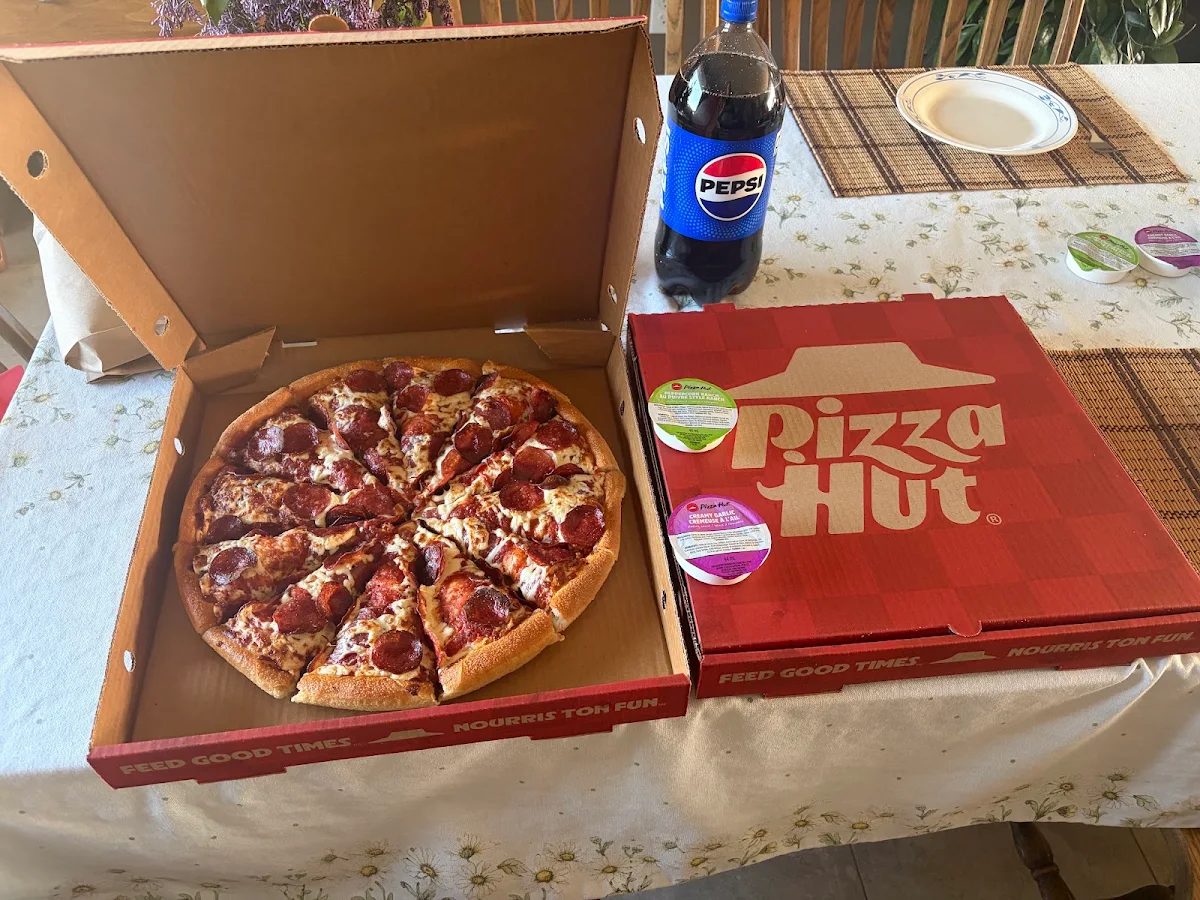 Food & drink, Pizza Hut