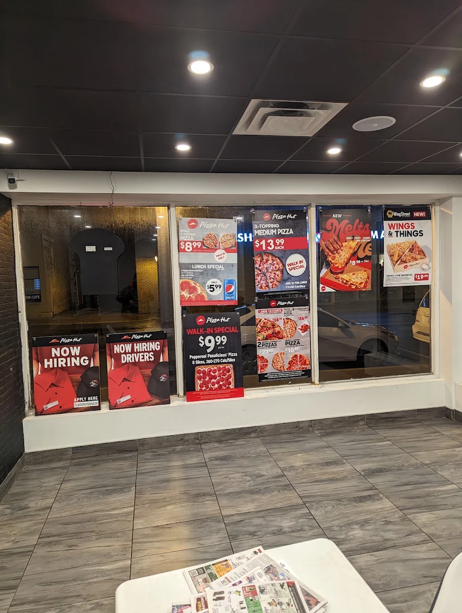 Menu, Pizza Hut