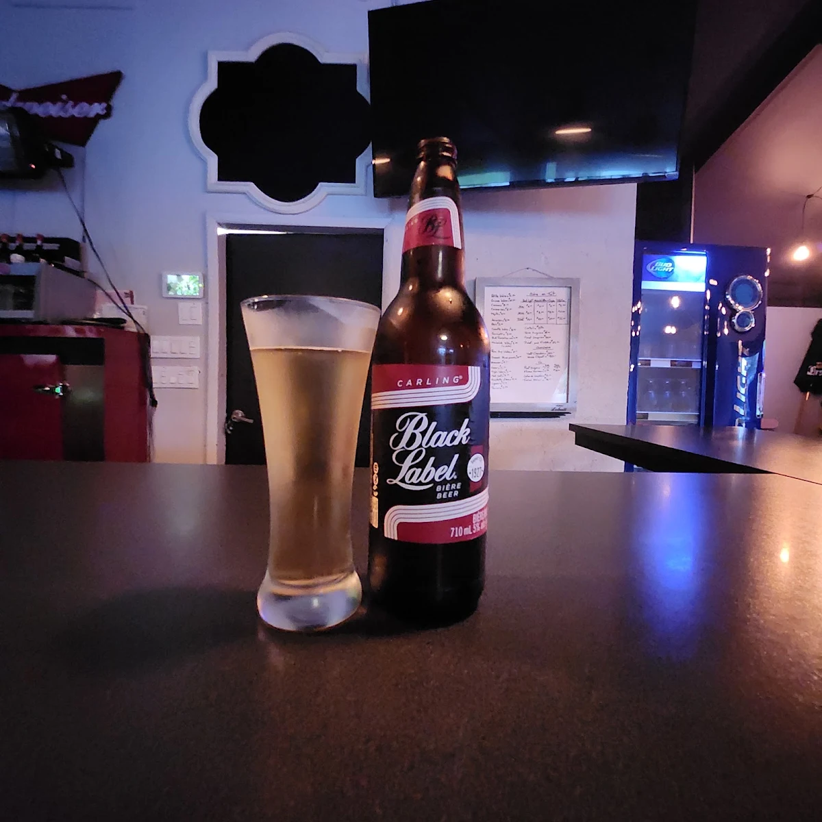 Food & drink, Bistro Bar 321
