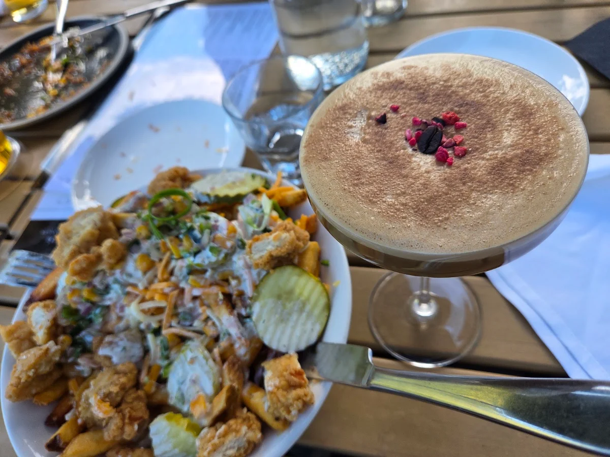 Food & drink, Cliffhanger Restaurant