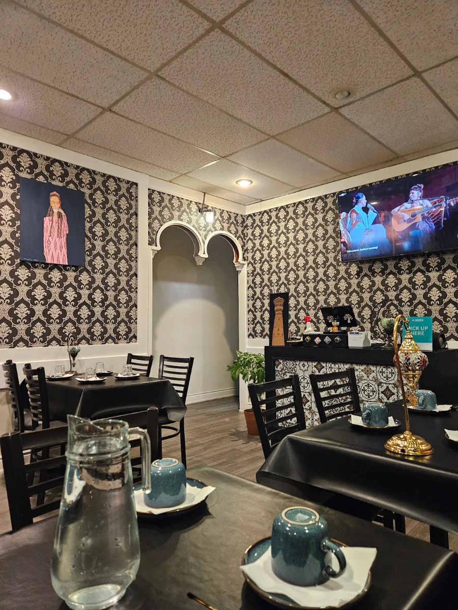 Vibe, Urumchi Uyghur Cuisine
