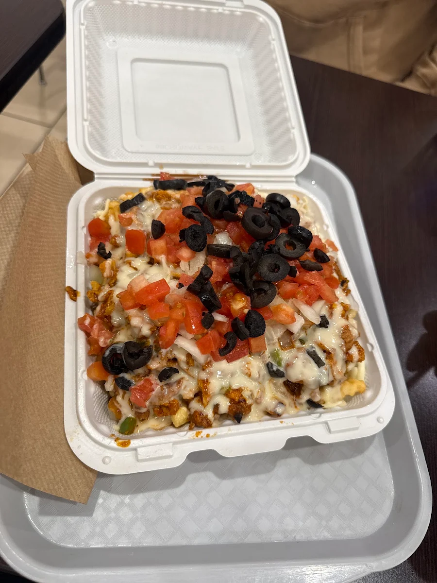 Food & drink, PrimeTime Donair & Poutine