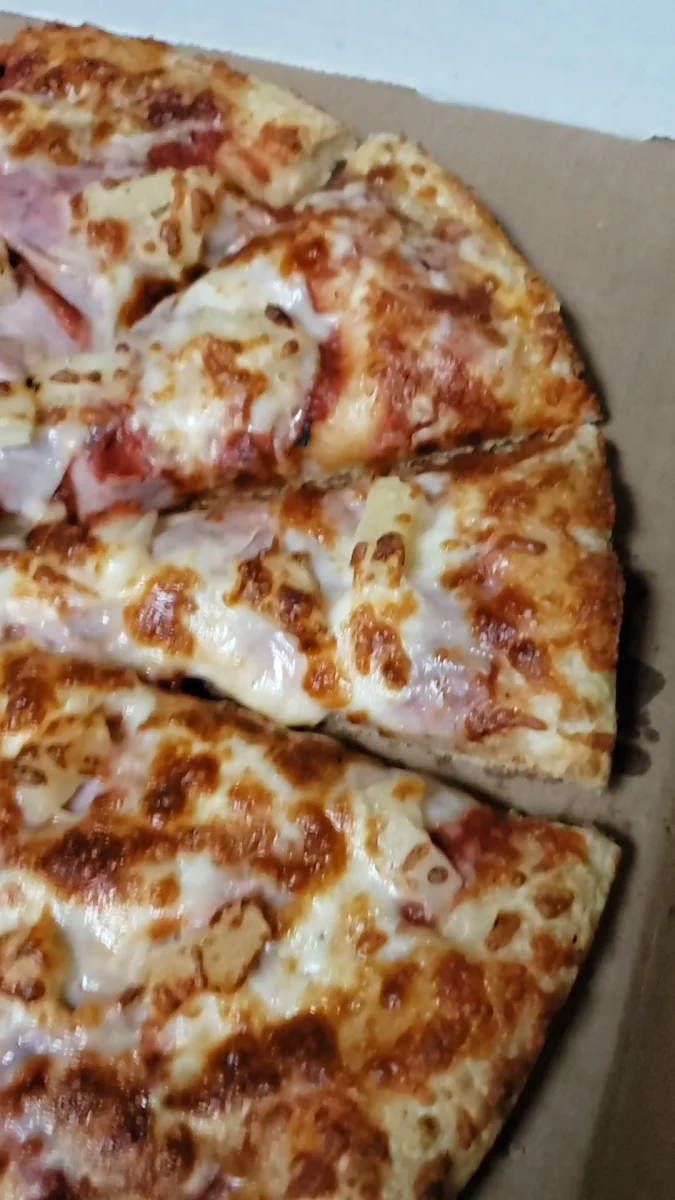 Food & drink, Hometown Pizza
