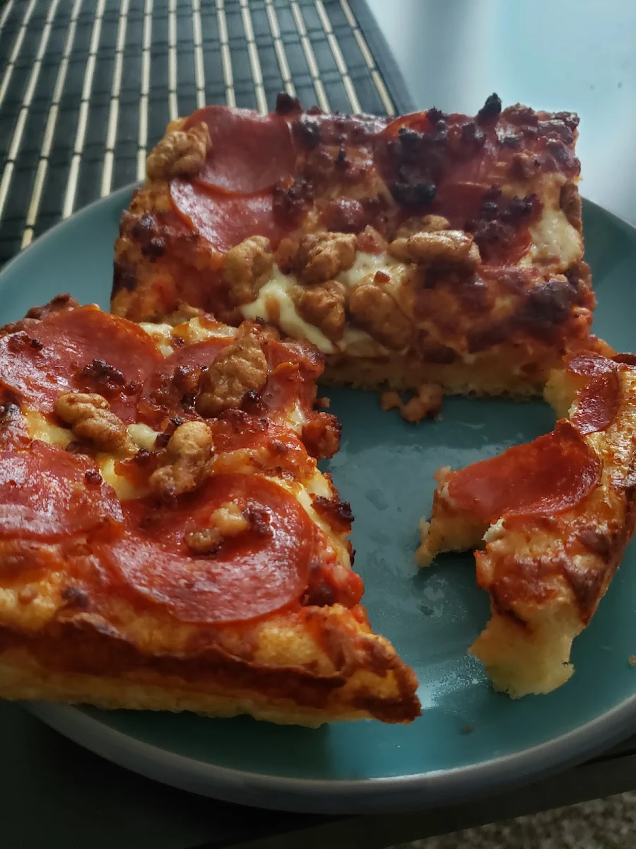 Food & drink, Little Caesars Pizza