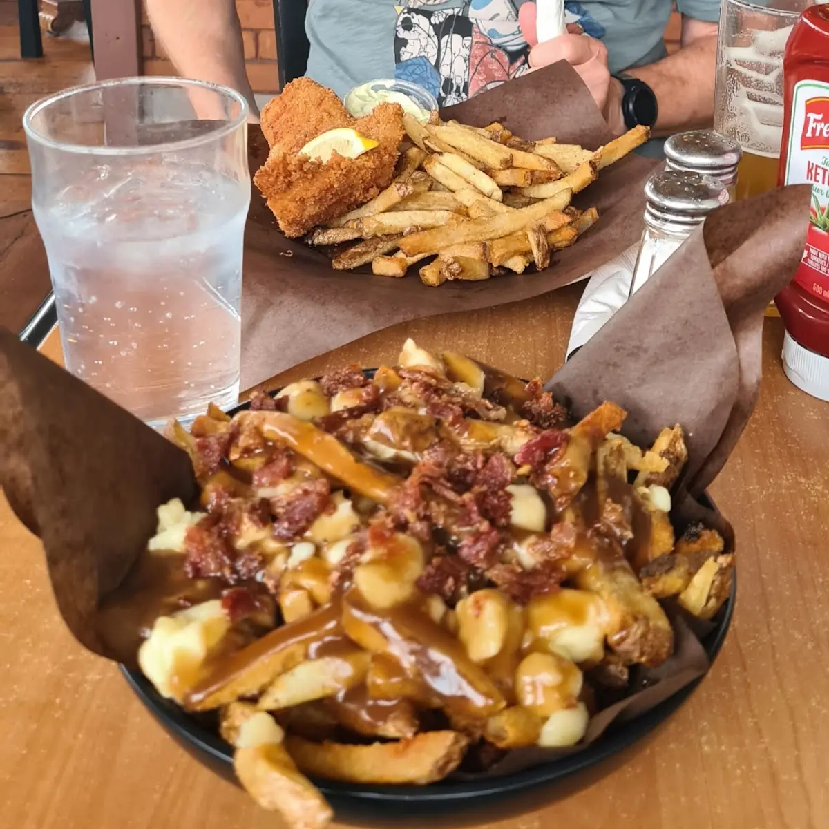 Food & drink, Stonewater Pub