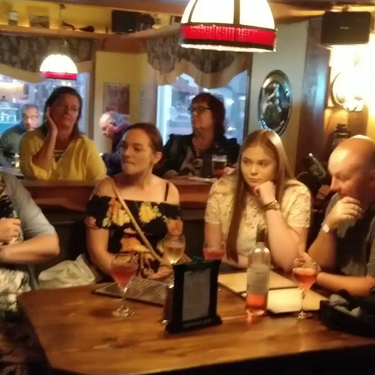 Vibe, Stonewater Pub
