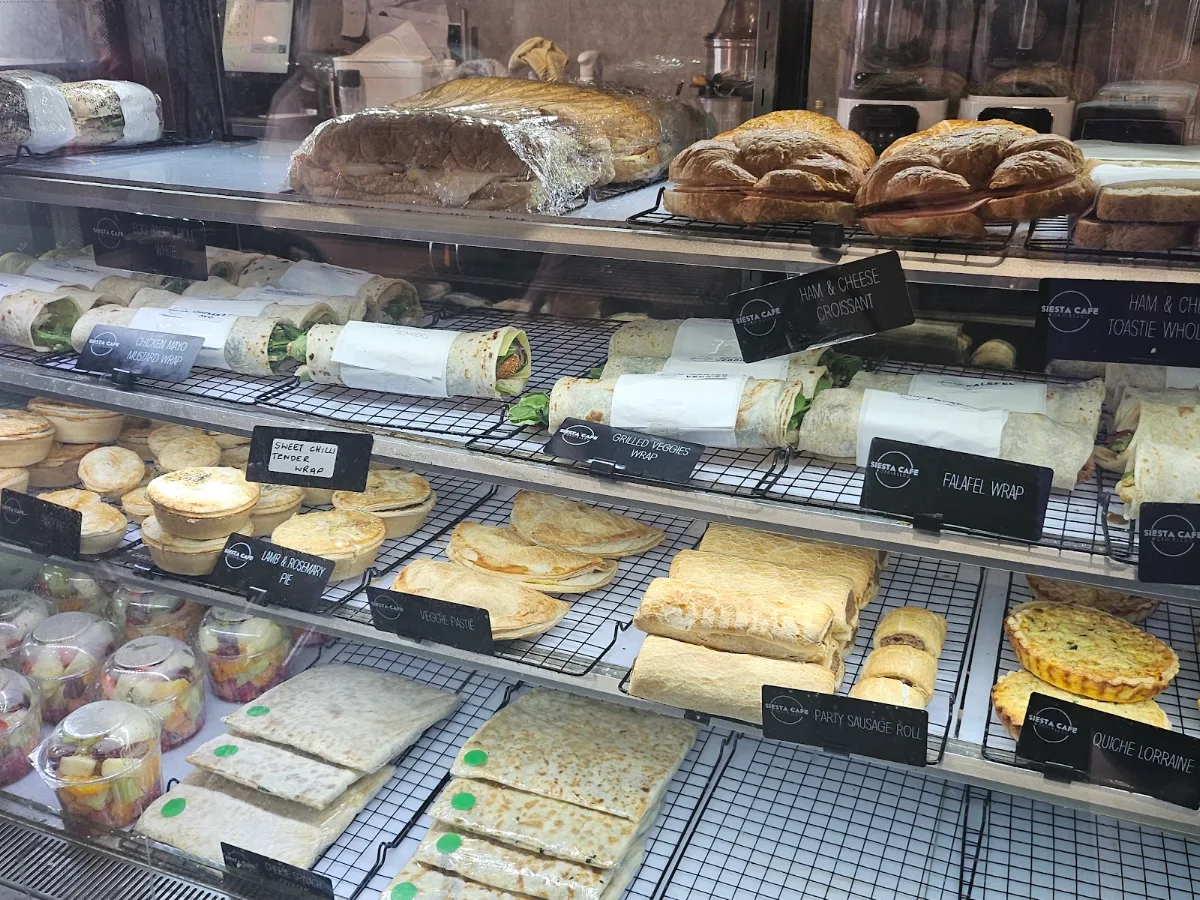 Vibe, Siesta Cafe & Deli