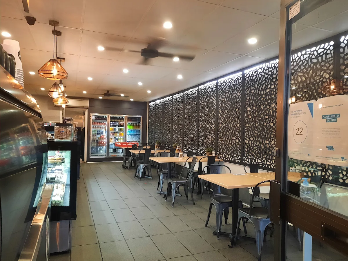 Vibe, Siesta Cafe & Deli