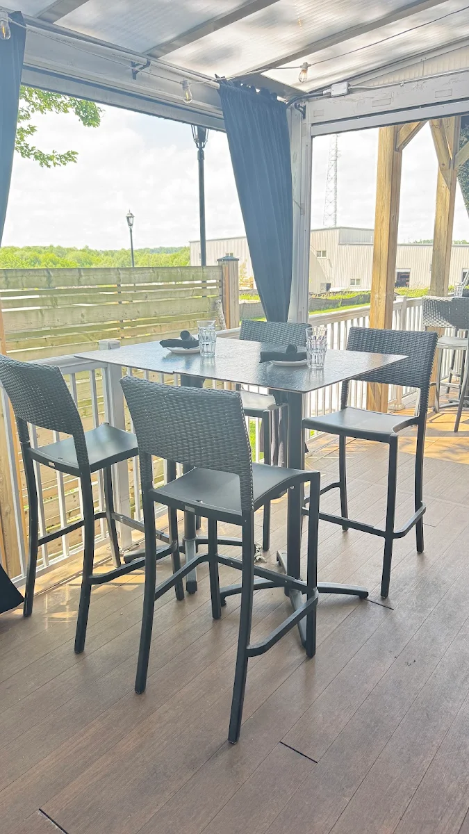 Vibe, Shy's Place Restaurant