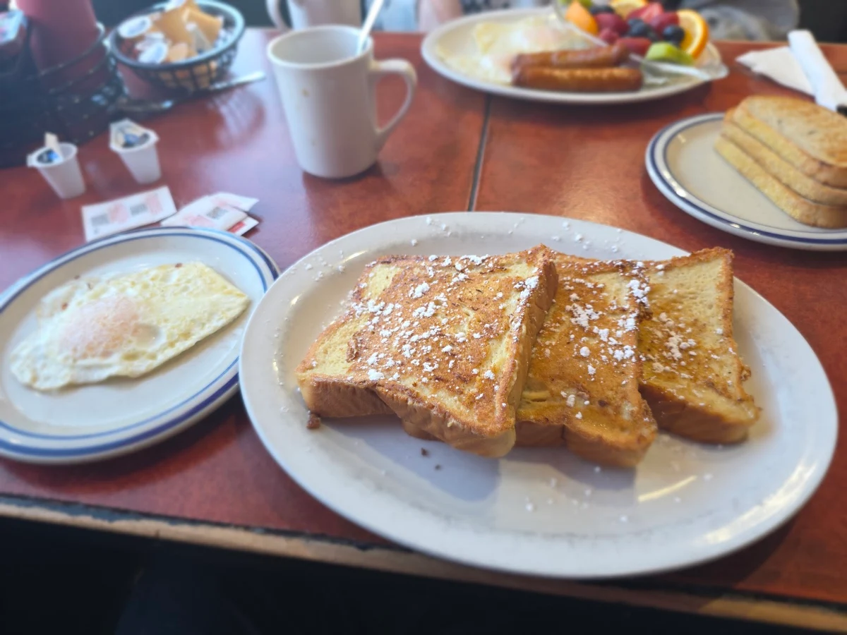 Food & drink, Miss Molly's Diner