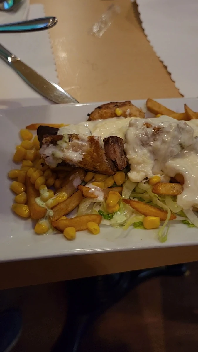 Food & drink, La Hacienda Resto-Bar