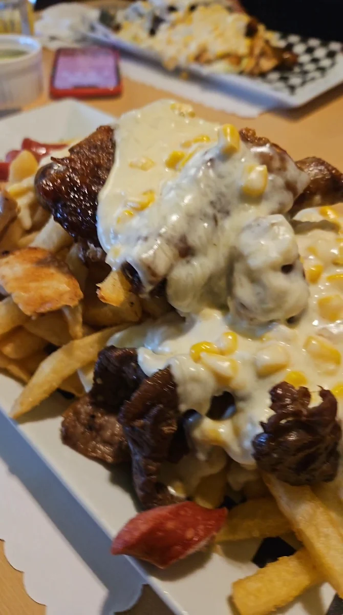 Food & drink, La Hacienda Resto-Bar