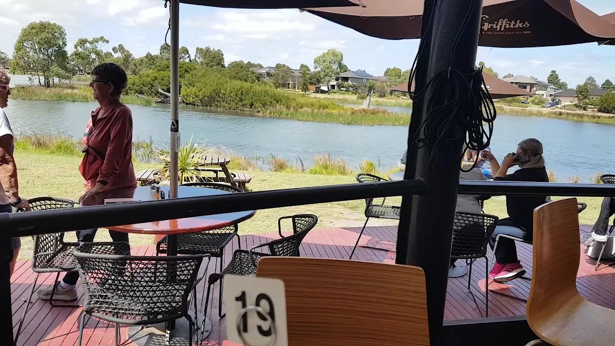 Vibe, Waterways Cafe Bar and Restaurant
