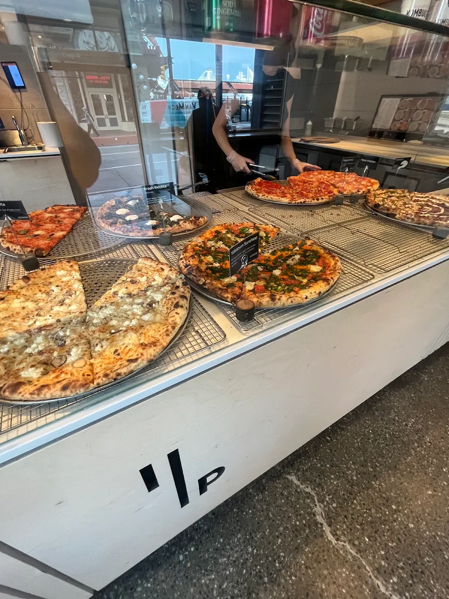 Food & drink, Ignite Pizzeria Gastown (Express)