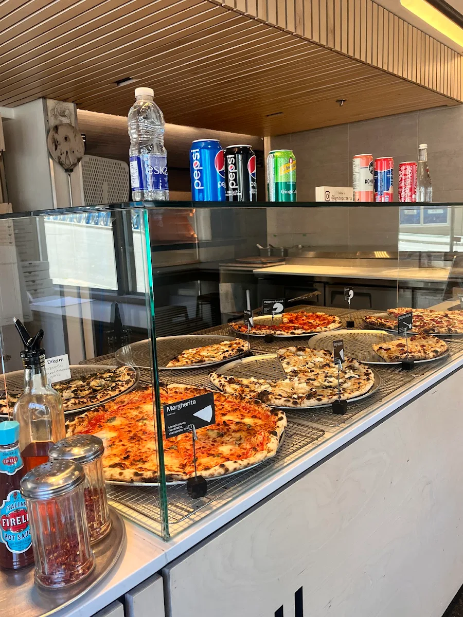 Vibe, Ignite Pizzeria Gastown (Express)