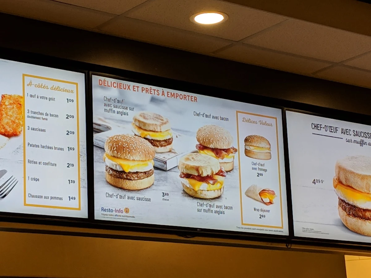 Menu, A&W Canada