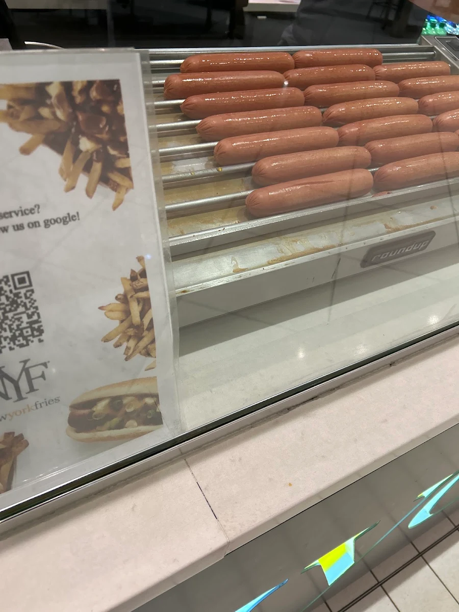 Vibe, New York Fries - Rideau Centre