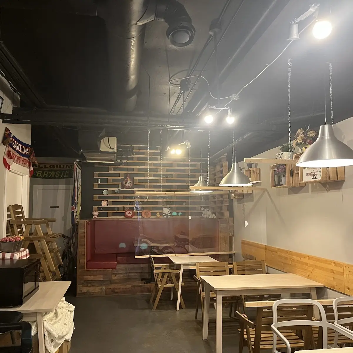 Vibe, Belgian Waffle Bar