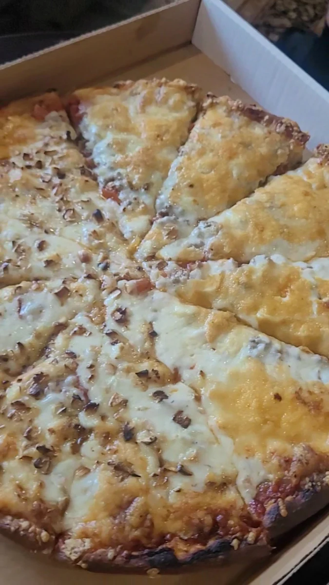 Food & drink, A Pizza Plus